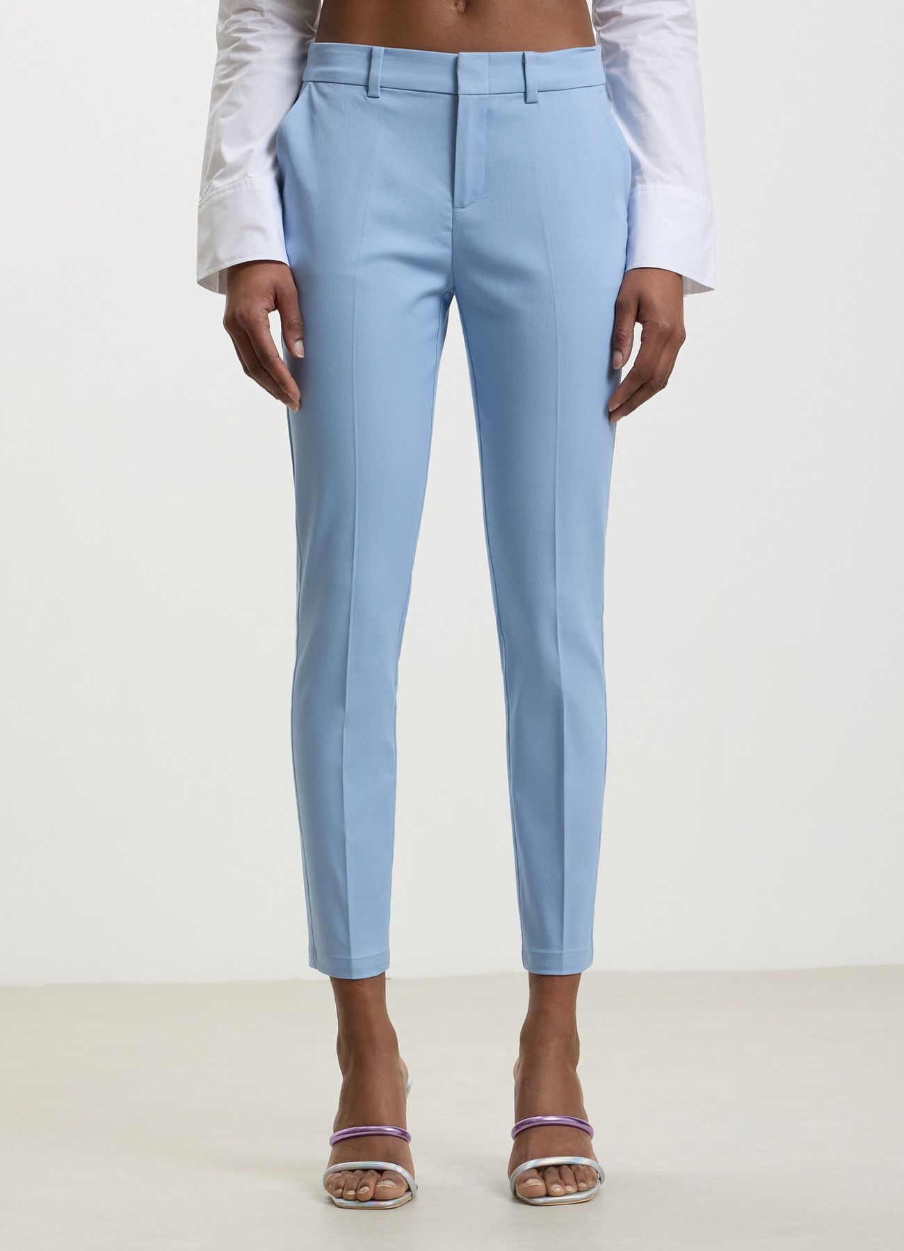 Women's Relaxed Fit Trousers New Collection 2024 | Benetton